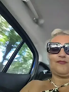 Divineblond online show from 07-02-26, 07:14