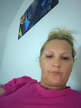 Divineblond online show from 06-03-26, 10:25