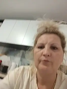 Divineblond online show from 03-16-26, 10:34