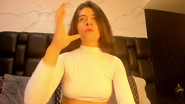 AshleyyHall online show from 05-07-26, 11:08
