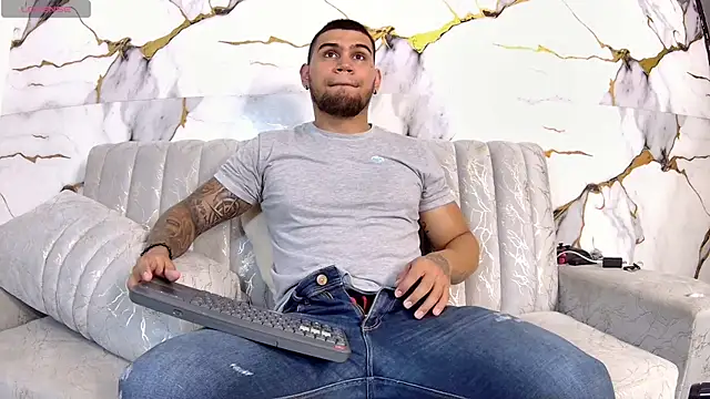 angel  tattoo online show from 05-15-26, 01:25