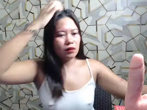 ur prettychelsie online show from 05-19-26, 12:15