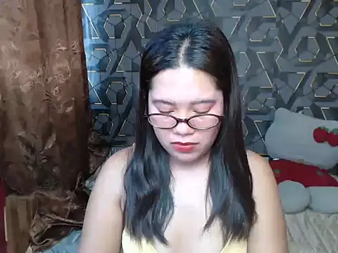 ur prettychelsie online show from 05-30-26, 10:37