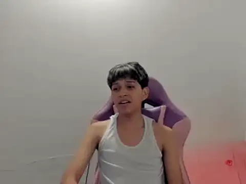 chick angel online show from 05-17-26, 03:50