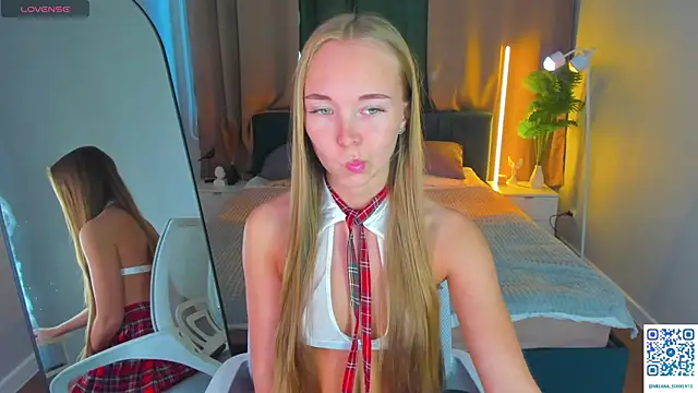Milana Sorrento online show from 06-02-26, 01:05