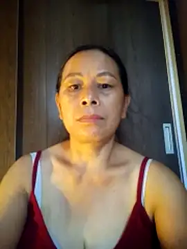 Snapshot of Ari-Na9 chatting on 06-21-26, 05:46 Ari-Na9 online show from 06-21-26, 05:46
