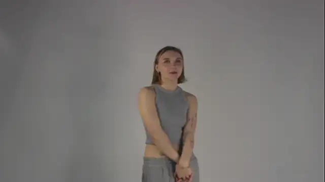 ZyrelkaNoct online show from 05-05-26, 11:02