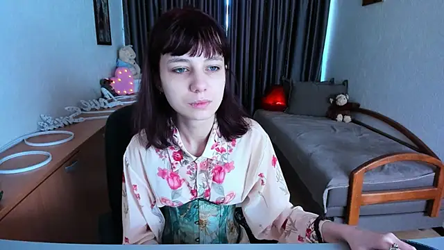MiniLysii online show from 05-08-26, 05:44
