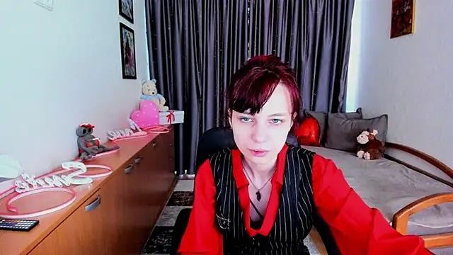 MiniLysii online show from 06-26-26, 05:35