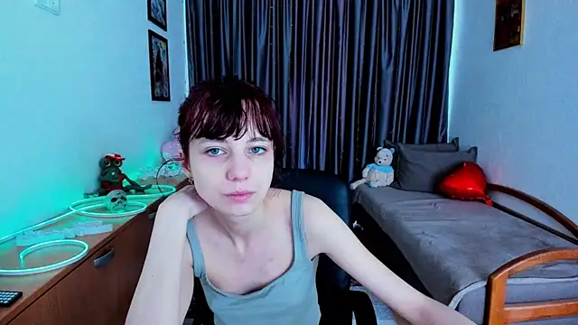 MiniLysii online show from 06-10-26, 05:52