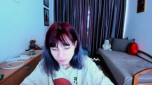 MiniLysii online show from 06-03-26, 05:41
