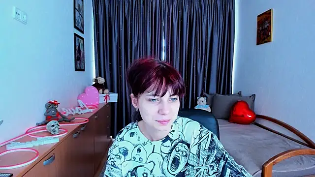 MiniLysii online show from 06-04-26, 05:56