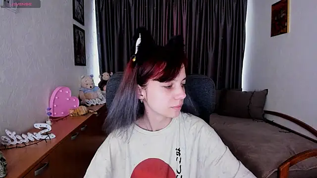 MiniLysii online show from 07-22-26, 06:04