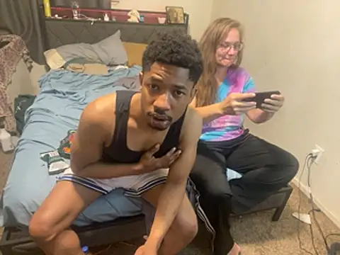 milfandyoungin online show from 05-17-26, 07:19