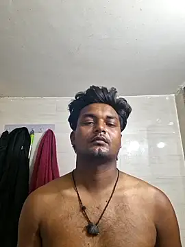 Gujju here online show from 06-19-26, 01:22