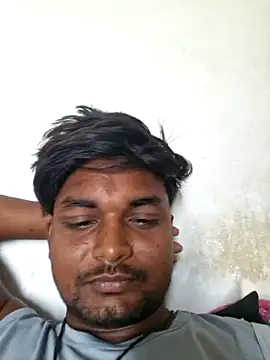 Gujju here online show from 06-26-26, 08:53