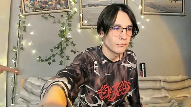 SolarFringe online show from 05-16-26, 05:06