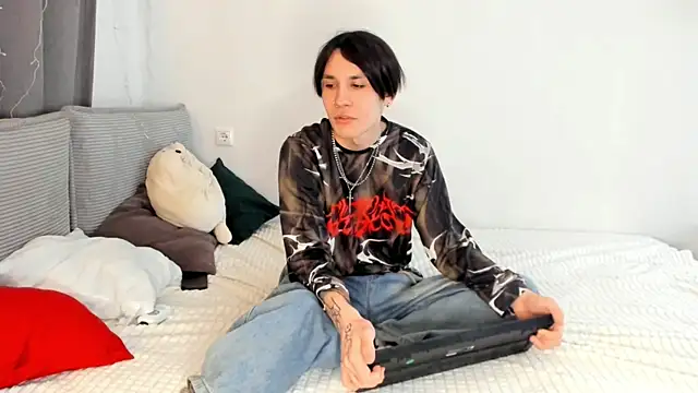 SolarFringe online show from 04-23-26, 09:16