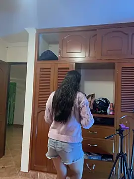 SamiiContreras  online show from 06-01-26, 11:10