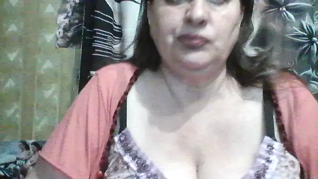 LoaqLovew online show from 06-07-26, 07:57