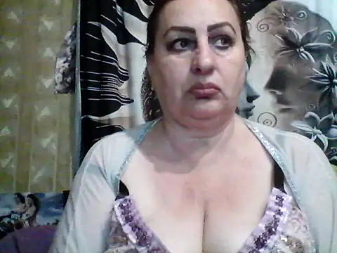 LoaqLovew online show from 06-01-26, 08:47