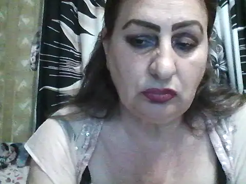 LoaqLovew online show from 05-24-26, 09:09