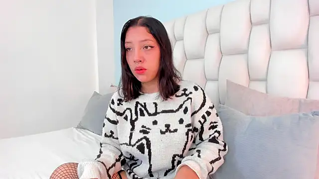 vayra moon online show from 06-06-26, 12:54