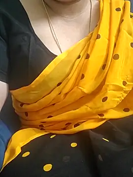 Call Honey online show from 05-18-26, 04:12