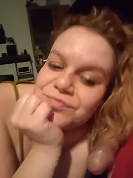 Maryquenn online show from 05-24-26, 10:09
