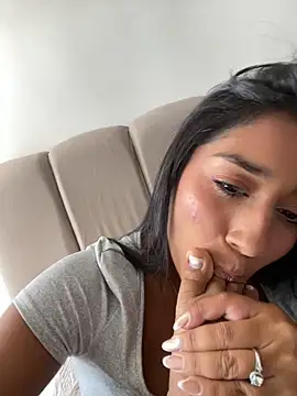 SaryJonex online show from 07-16-26, 03:09