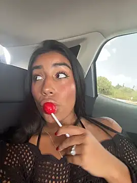 SaryJonex online show from 05-14-26, 05:21