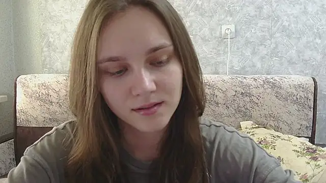 DolcezzaCream online show from 07-24-26, 12:23
