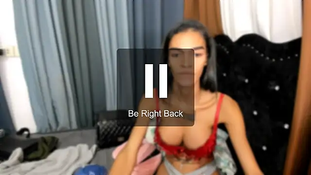 urlatinagoddes4uxxx online show from 06-18-26, 08:24