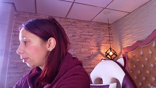 Snapshot of stephaniesun_ chatting on 07-02-26, 12:44 stephaniesun online show from 07-02-26, 12:44