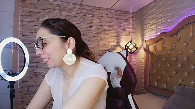 stephaniesun  online show from 04-27-26, 01:20