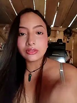 Snapshot of Soffia-zapata chatting on 05-14-26, 04:59 Soffia-zapata online show from 05-14-26, 04:59