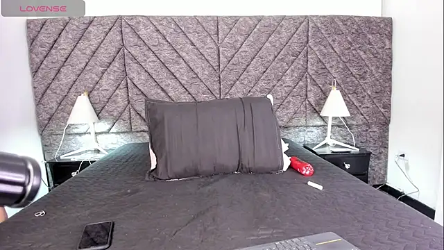 DemonFoxx online show from 06-19-26, 12:22