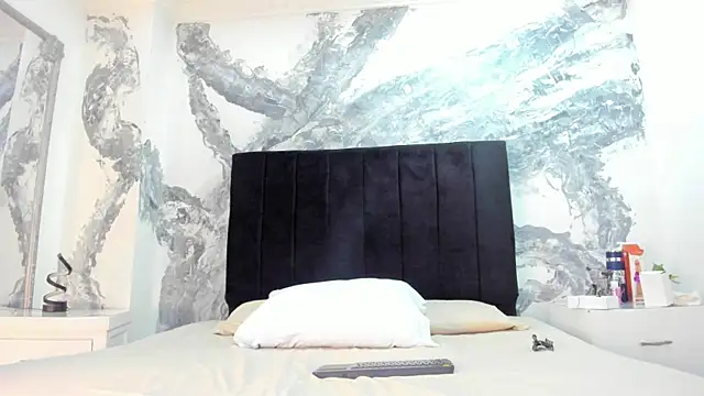 SammyMorales  online show from 05-26-26, 03:48