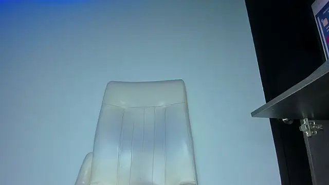 Valentina js online show from 05-27-26, 01:57
