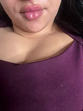 Horny Fofa online show from 04-26-26, 01:47