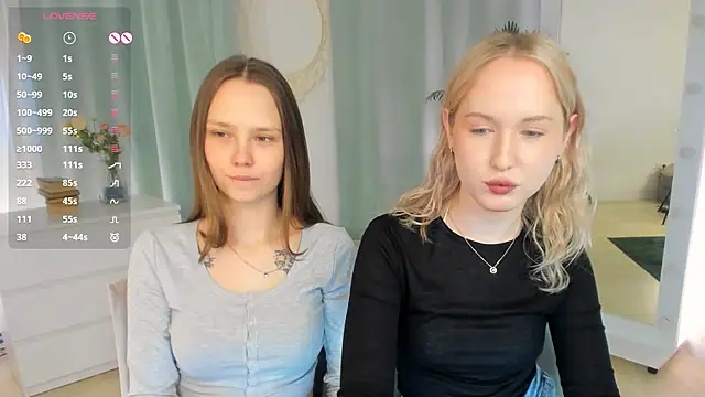 lisaluve online show from 06-18-26, 04:23