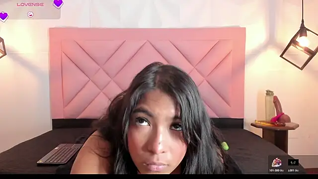 isa cute 1 online show from 06-13-26, 07:34