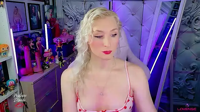 Madame Blonde online show from 07-11-26, 05:19