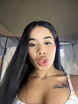 EmmaExoticaXXX online show from 06-15-26, 09:25