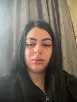 LilyLovell online show from 04-27-26, 12:14