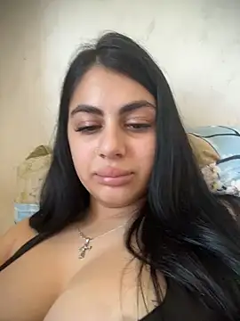 Snapshot of LilyLovell chatting on 05-26-26, 11:52 LilyLovell online show from 05-26-26, 11:52