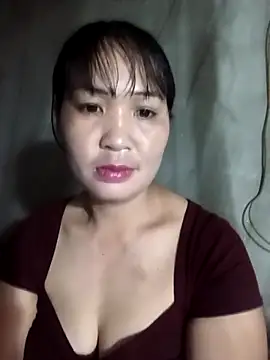 Snapshot of Beola-mi chatting on 04-30-26, 08:57 Beola-mi online show from 04-30-26, 08:57
