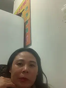 Helen-baby online show from 04-29-26, 06:47