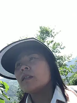 Helen-baby online show from 05-14-26, 02:41