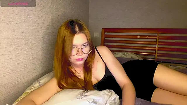 TessaLust  online show from 05-18-26, 07:51